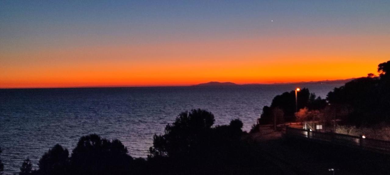 Apartamento Con Vistas Al Mar Salou Exteriör bild